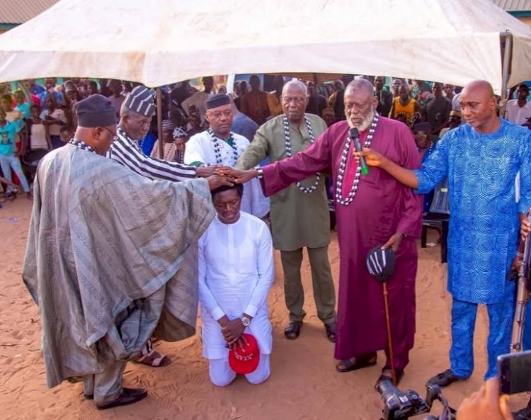 Isherev community jubilates as Dr. Terna Francis delivers Gov. Alia's Xmas largesse, receives roral blessings