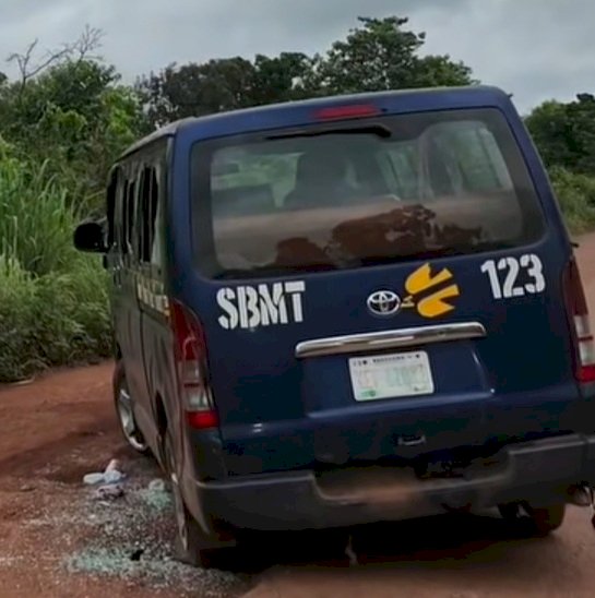 18-seater bus ambushed in Benue, driver shot as 14 passengers abducted
